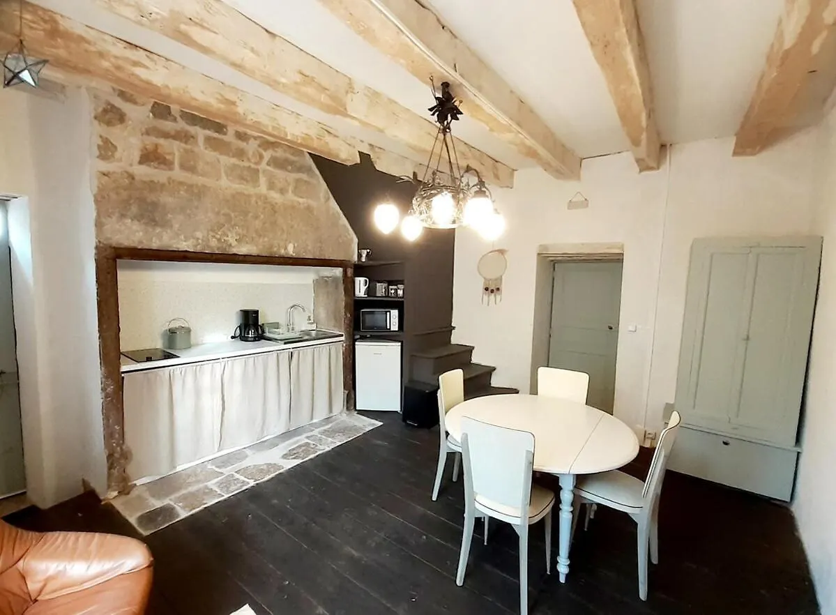 Caniac-du-CausseA L'Epicerie别墅 0*, Caniac-du-Causse